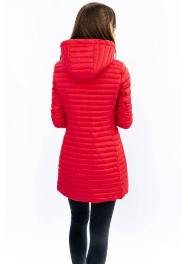 Červená prešívaná bunda s odopínateľnou kapucňou