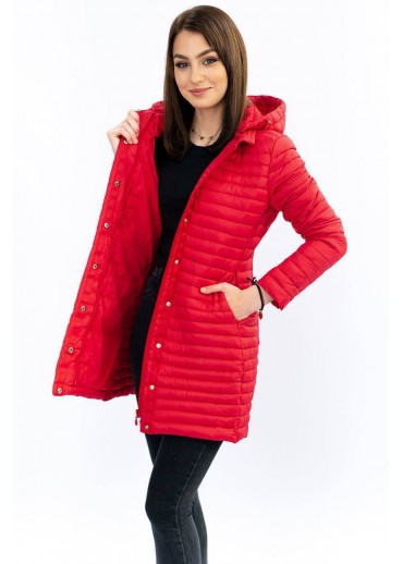 Červená prešívaná bunda s odopínateľnou kapucňou