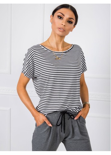 Čierne pruhované tričko