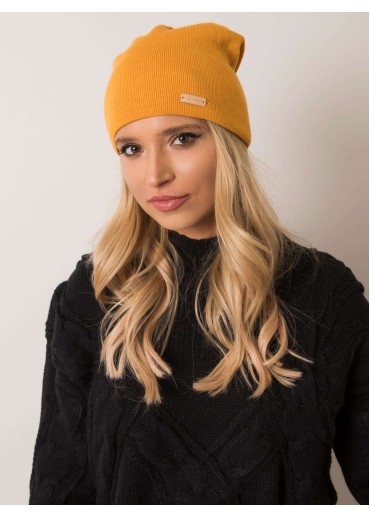 Karamelovo hnedá čiapka