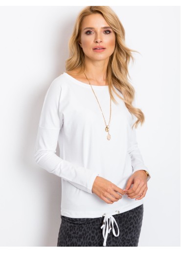 Biele tričko s dlhým rukávom