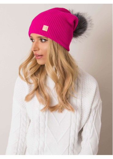 Fuchsiovo ružová čiapka