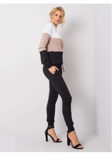 Čierna tepláková súprava