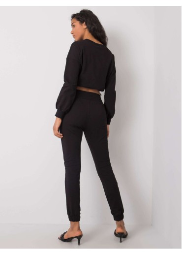 Čierna tepláková súprava