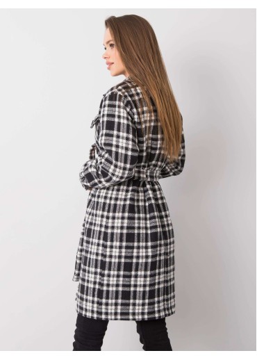 Čierny kabát s opaskom