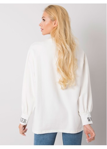 Smotanovo biele bavlnené tričko