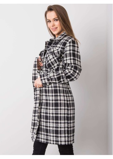 Čierny kabát s opaskom