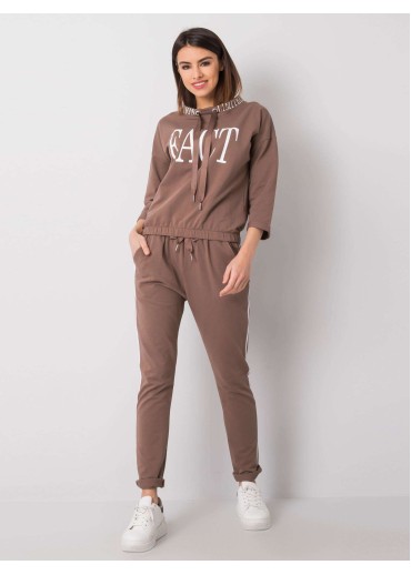 Čierna tepláková súprava