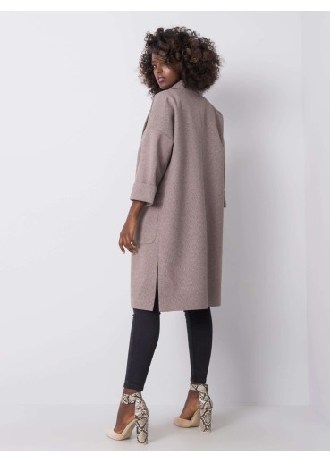 Hnedý kabát s opaskom