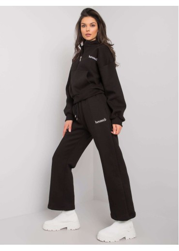 Čierna tepláková súprava