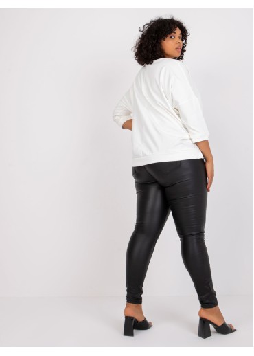 Smotanovo biele tričko s 3/4 rukávom