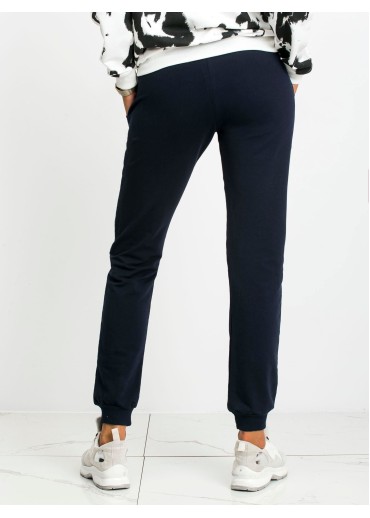 Tmavomodré basic tepláky