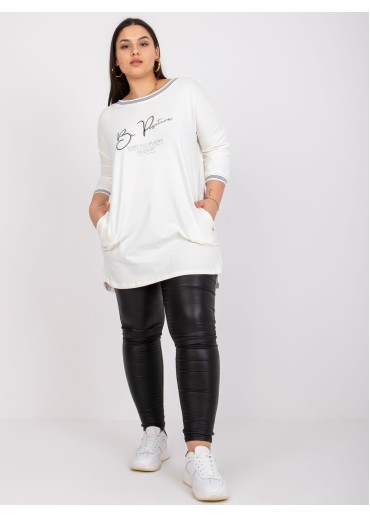 Smotanovo biela tunika