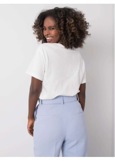 Smotanovo biele bavlnené tričko