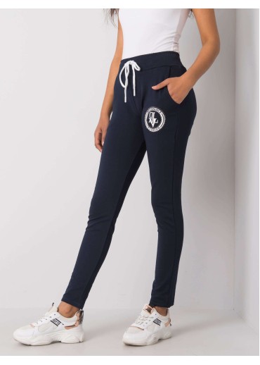 Tmavomodré tepláky