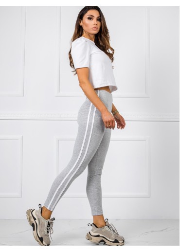 Sivá legíny s lampasmi