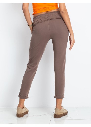 Béžovo hnedé tepláky