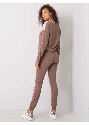 Hnedá tepláková súprava