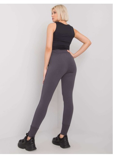 Grafitovo sivé tepláky