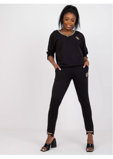 Čierna tepláková súprava