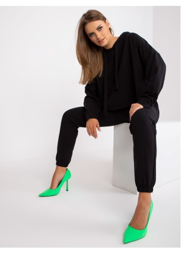 Čierna tepláková súprava