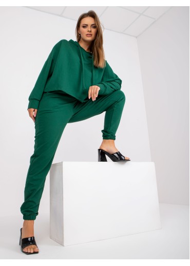 Tmavozelená tepláková súprava