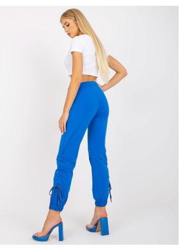 Svetlomodré tepláky