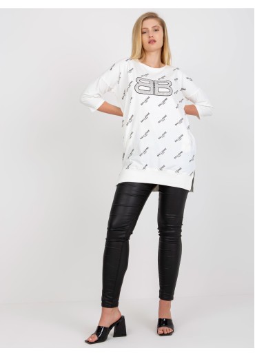 Smotanovo biela tunika