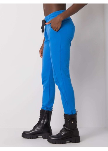 Svetlomodré tepláky