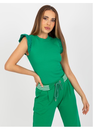 Zelené tričko s čipkovanými rukávmi