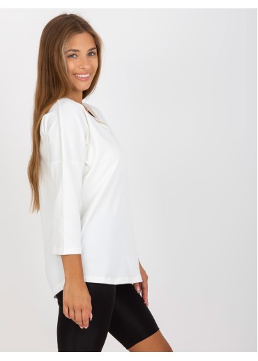 Smotanovo biele tričko s 3/4 rukávom