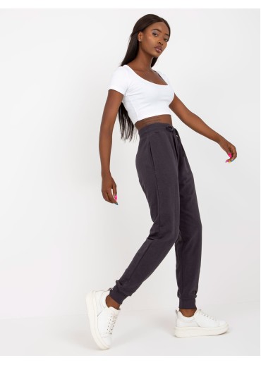 Grafitovo sivé tepláky