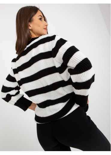 Čierny pruhovaný sveter