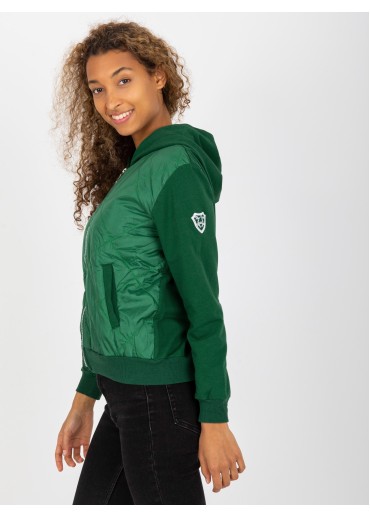 Tmavozelená mikina s kapucňou