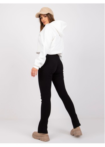 Smotanovo biela mikina s kapucňou