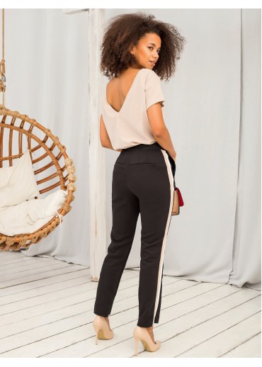 Béžovo hnedé tričko