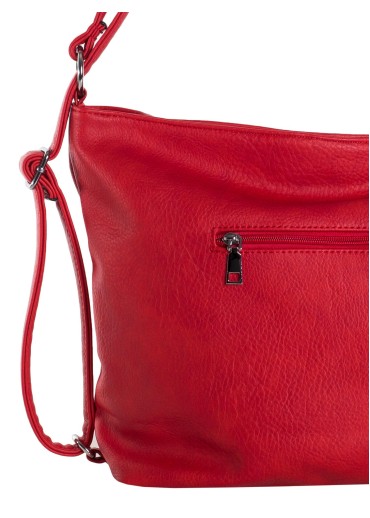 Červená kabelka