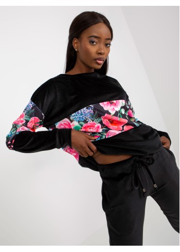 Čierna tepláková súprava