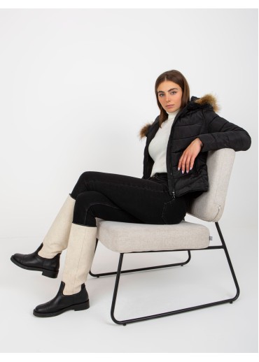 Čierna prešívaná bunda