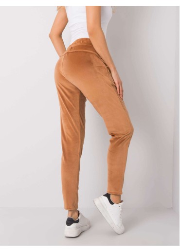 Karamelovo hnedé tepláky