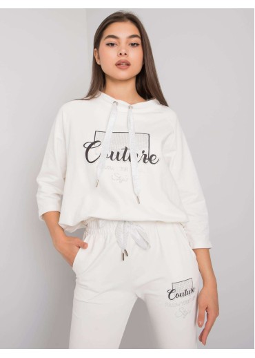 Smotanovo biela tepláková súprava