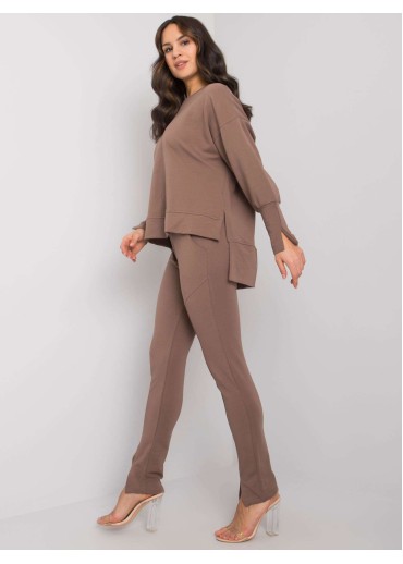 Hnedá tepláková súprava