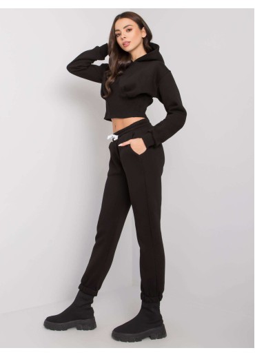 Čierna tepláková súprava