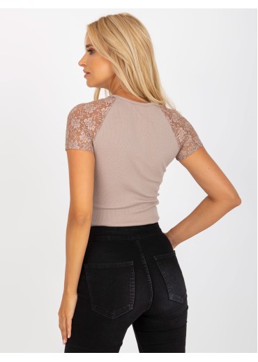 Béžovo hnedé tričko s čipkovanými rukávmi