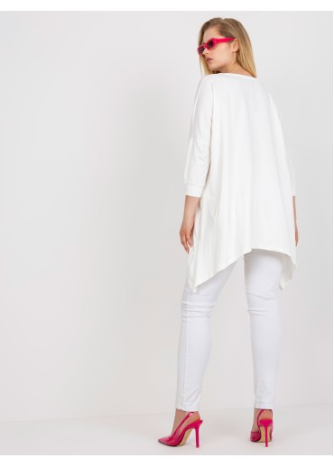 Smotanovo biela tunika