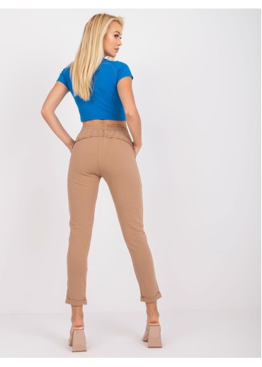 Karamelovo hnedé tepláky