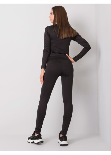 Čierny športový komplet