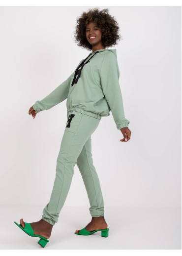 Zelená tepláková súprava