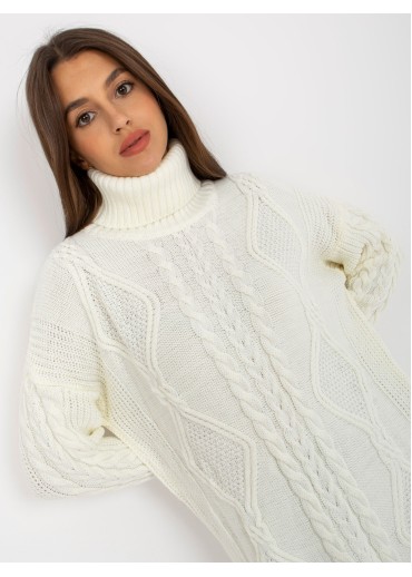 Smotanovo biely dlhý rolák