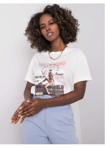 Smotanovo biele bavlnené tričko